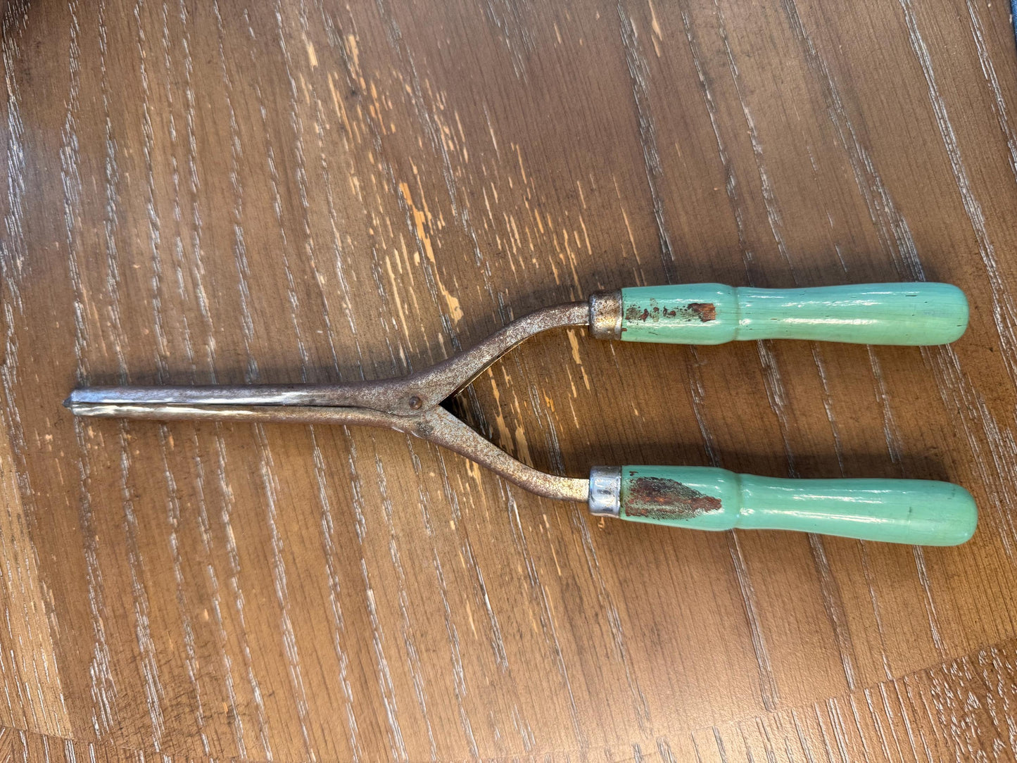 Antique Curling Iron Tool, Green Handles