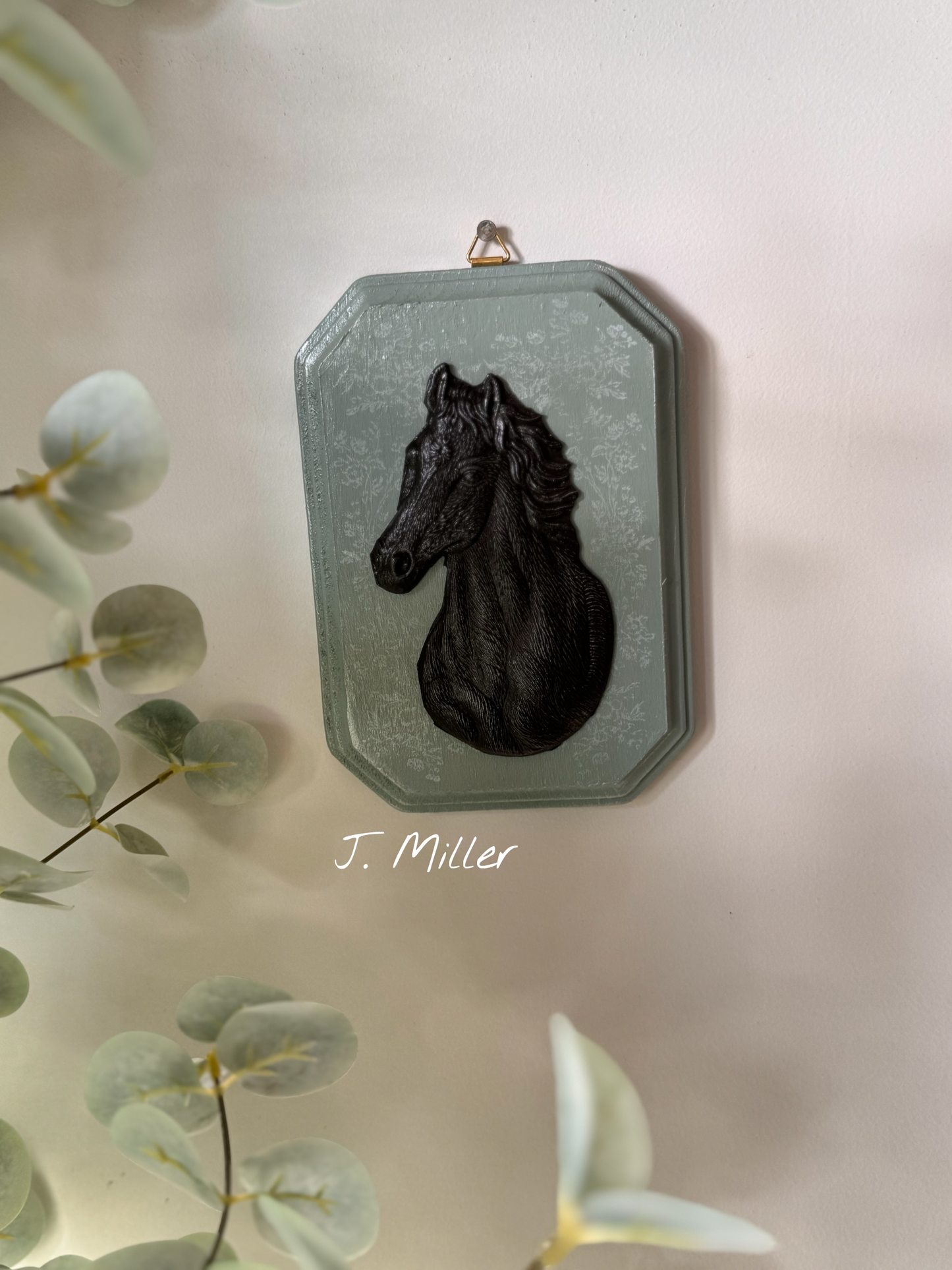 French Country Horse Wall Plaque: Shabby Chic French Country Style Gallery Wall