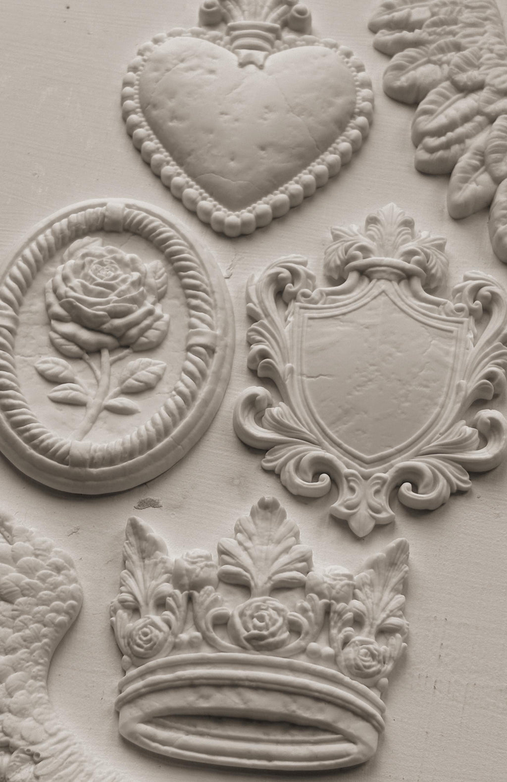 Heraldry Mould IOD, Iron Orchid Designs Mold, NEW