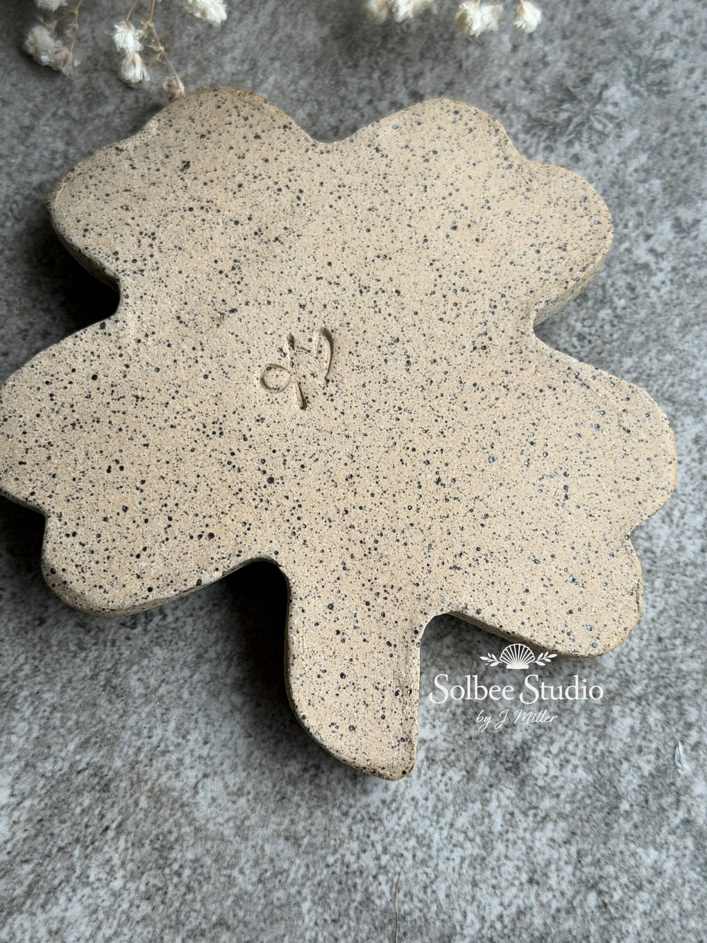Four Leaf Clover Ring Dish – “Kiss Me” Irish Trinket Dish – Handmade Ceramic Jewelry Holder – Lucky Clover Pottery