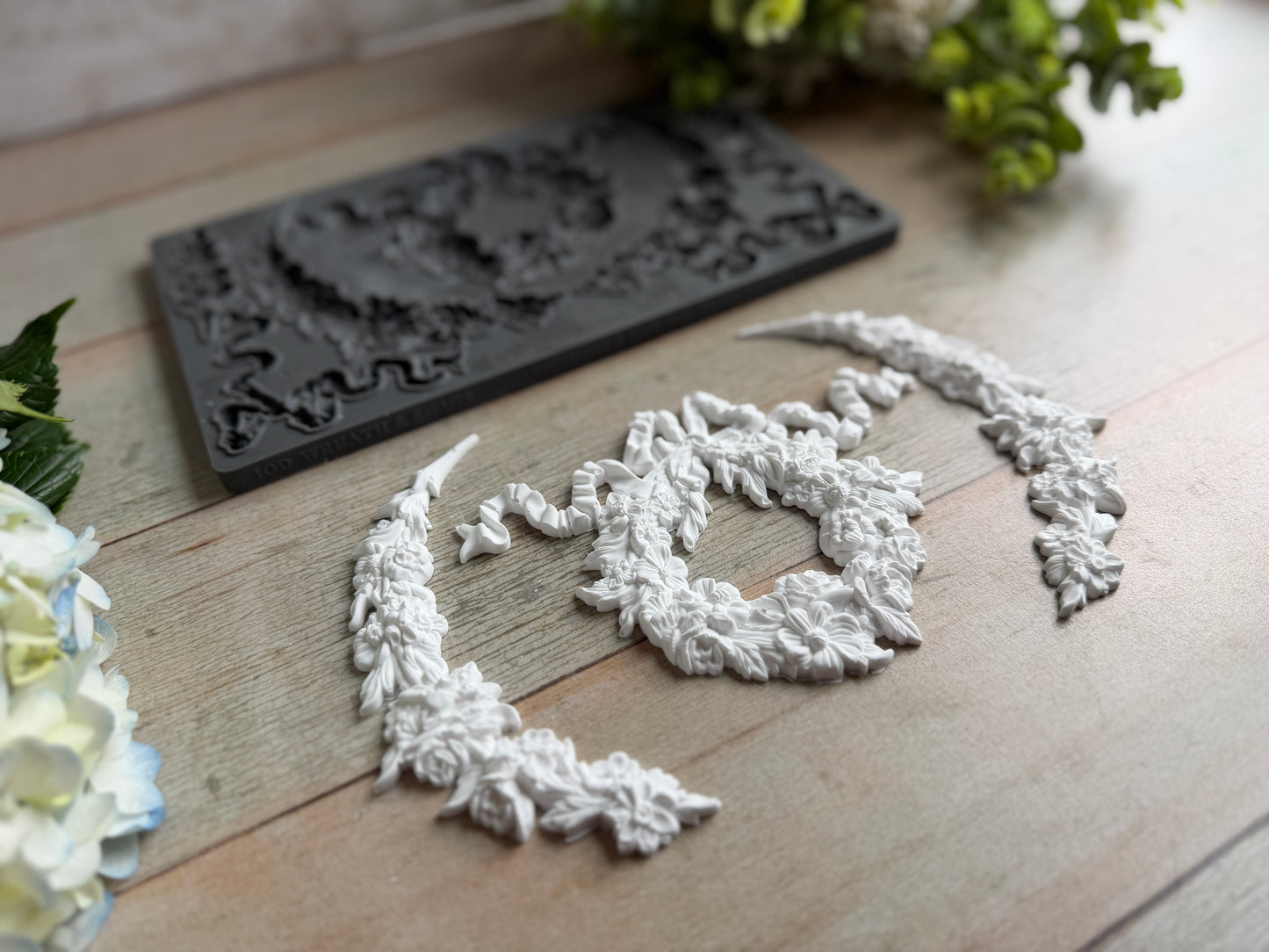 Wreath & Swags 6x10 IOD Mould