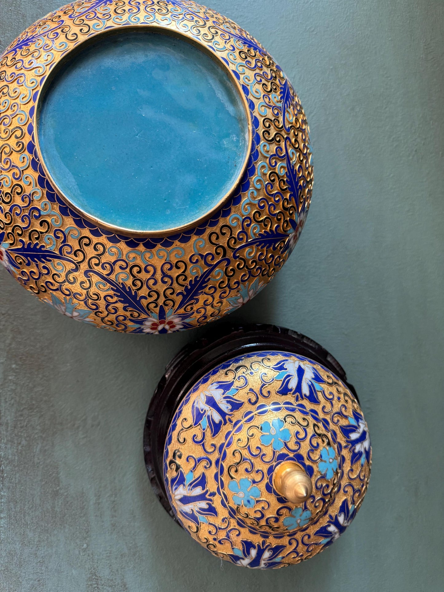 Cloisonne Enamel Ginger Jar with Wooden Base, Gold, Blues, Finial top